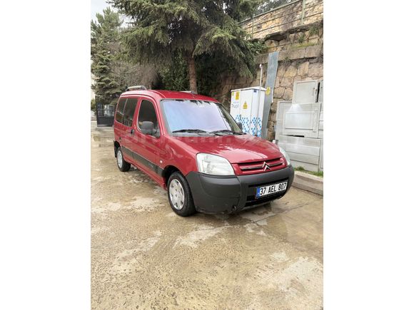 Sahibinden Citroen Berlingo 1.9 D X 2007 Model  156.000 km Bordo