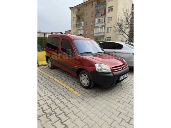 Sahibinden Citroen Berlingo 1.9 D X 2007 Model  156.000 km Bordo
