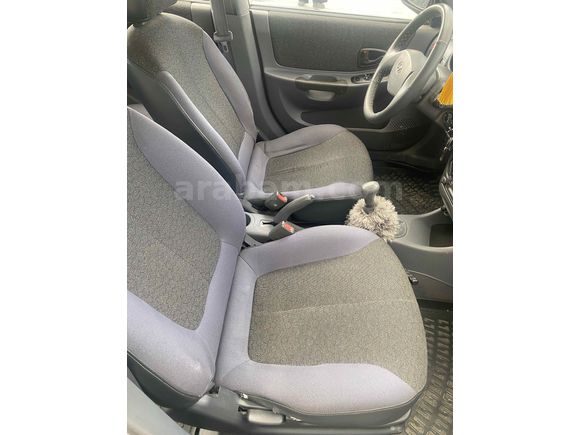 Sahibinden Hyundai Accent 1.3 LX 2001 Model 