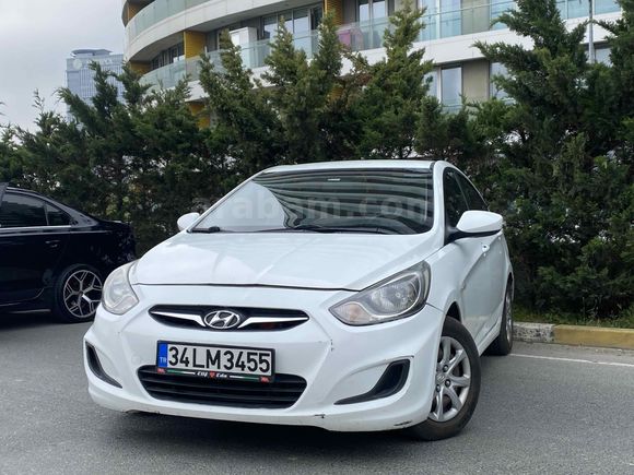Sahibinden Hyundai Accent Blue 1.6 CRDI 2014 Değişensiz