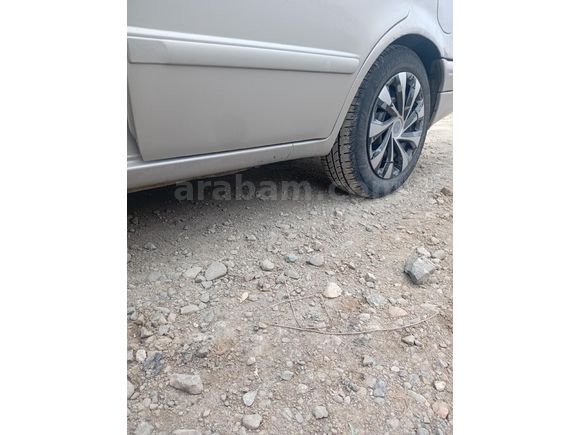 Sahibinden Toyota Corolla 1.3 Terra 1999 Model