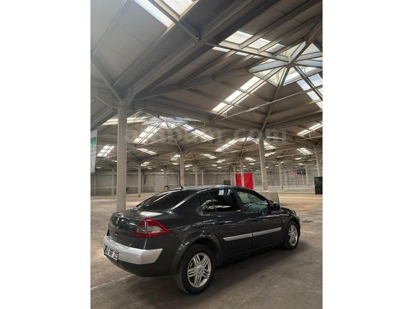 Sahibinden TEMİZ HASAR KAYITSIZ Megane 1.5 dCi 2009 Model 