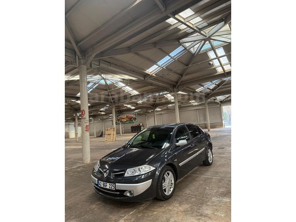 Sahibinden TEMİZ HASAR KAYITSIZ Megane 1.5 dCi 2009 Model 