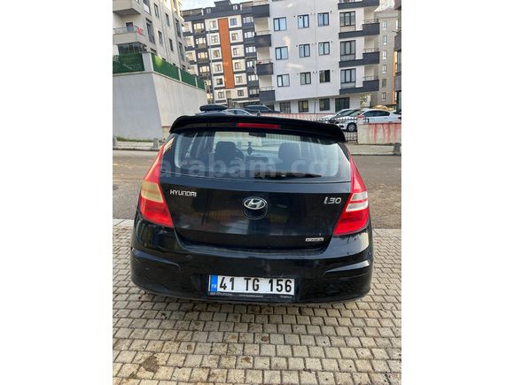 Sahibinden Hyundai i30 1.6 CRDi Mode 2011 Model 