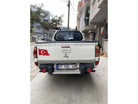 Sahibinden Mitsubishi L 200 4x2 Invite 2014 Model 