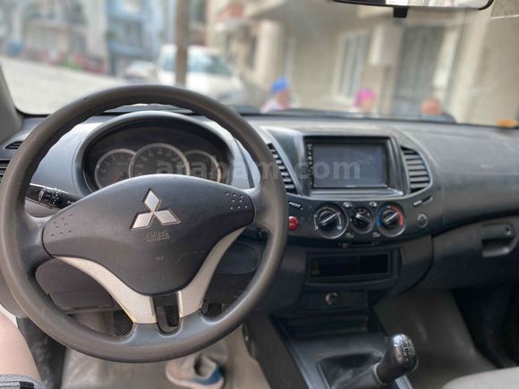 Sahibinden Mitsubishi L 200 4x2 Invite 2014 Model 