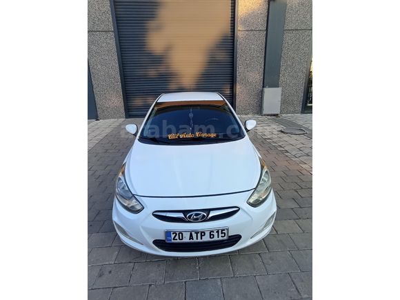 İlk Sahibinden aile aracı Accent blue