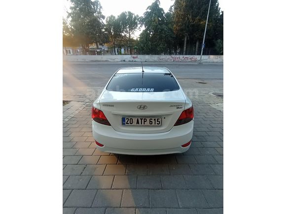İlk Sahibinden aile aracı Accent blue