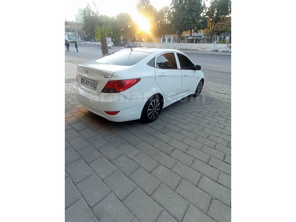 İlk Sahibinden aile aracı Accent blue