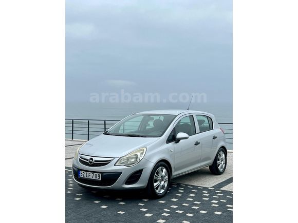 Galeriden Opel Corsa 1.2 Twinport Essentia 2013 Model Ordu