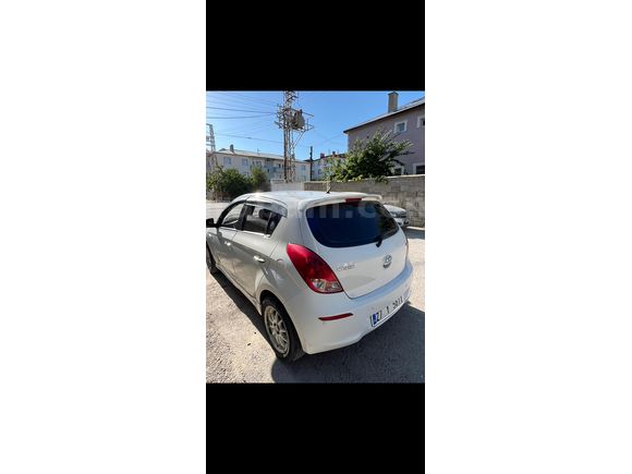 Sahibinden Hyundai i20 1.2 D-CVVT Jump 2013 Model 