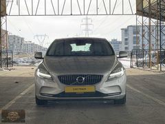 HATASIZ BOYASIZ 60.000 KM VOLVO V40 FULL BAKIMLI