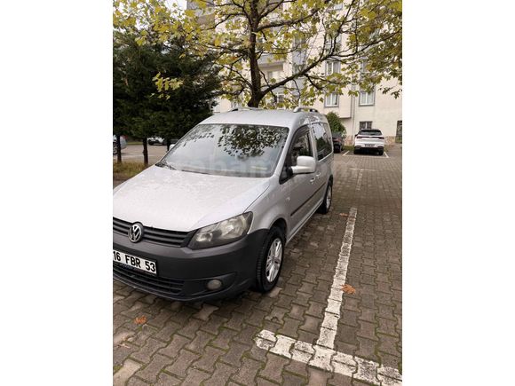VW Caddy 1.6 TDI Trendline Otomatik – Temiz, Sorunsuz, Yeni Bakımlı
