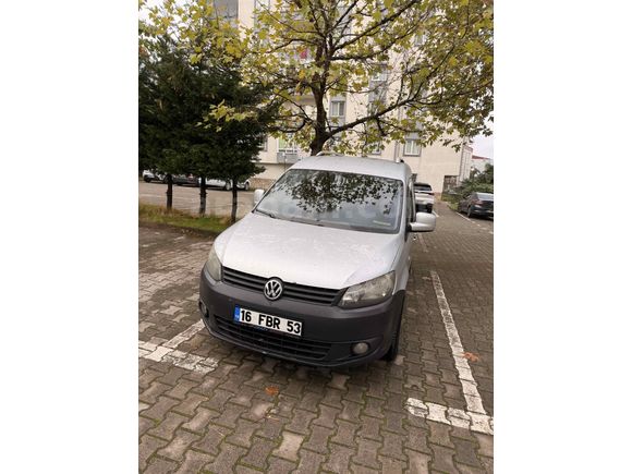 VW Caddy 1.6 TDI Trendline Otomatik – Temiz, Sorunsuz, Yeni Bakımlı