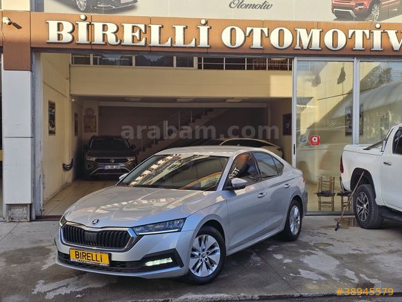 -SERVİS BAKIMLI -İLK ELDEN -DEĞİŞENSİZ | 2023 OCTAVİA 1.5 E-TEC