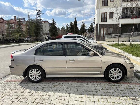 Sahibinden Honda Civic 1.6i VTEC LS 2005 Model 