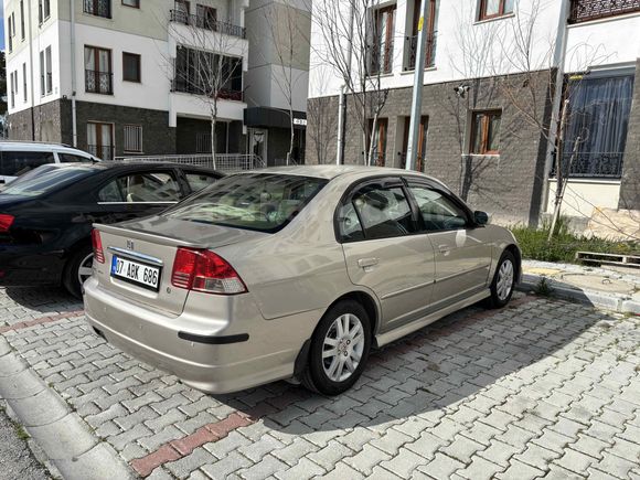 Sahibinden Honda Civic 1.6i VTEC LS 2005 Model 