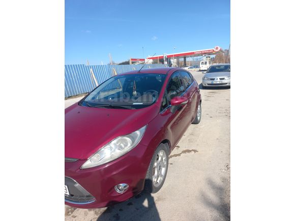 Sahibinden Ford Fiesta 1.4 Titanium 2012 Model