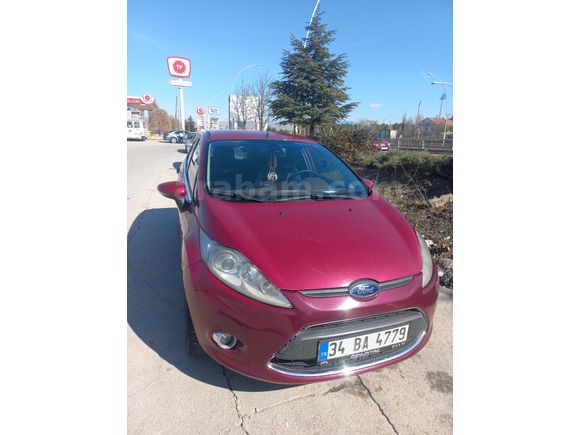 Sahibinden Ford Fiesta 1.4 Titanium 2012 Model
