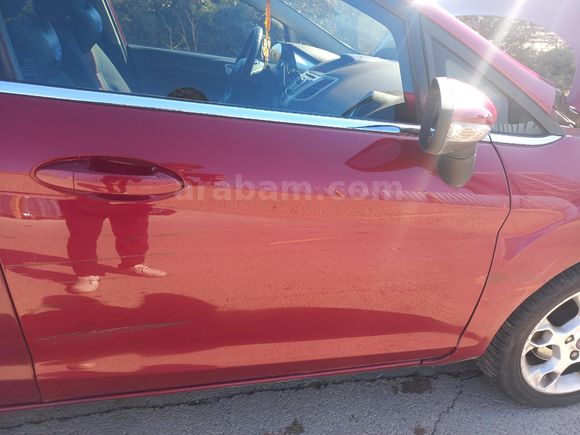 Sahibinden Ford Fiesta 1.4 Titanium 2012 Model
