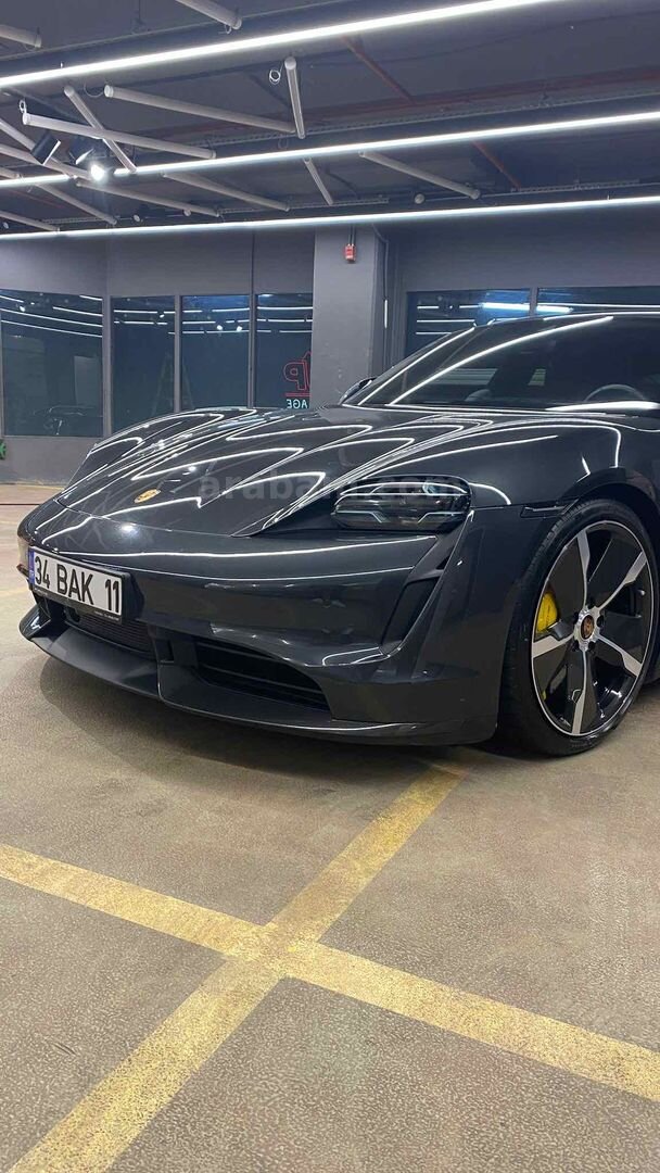 Sahibinden Porsche Taycan Elektrik Turbo S 2020 Model İzmir 74.000 km Füme 2