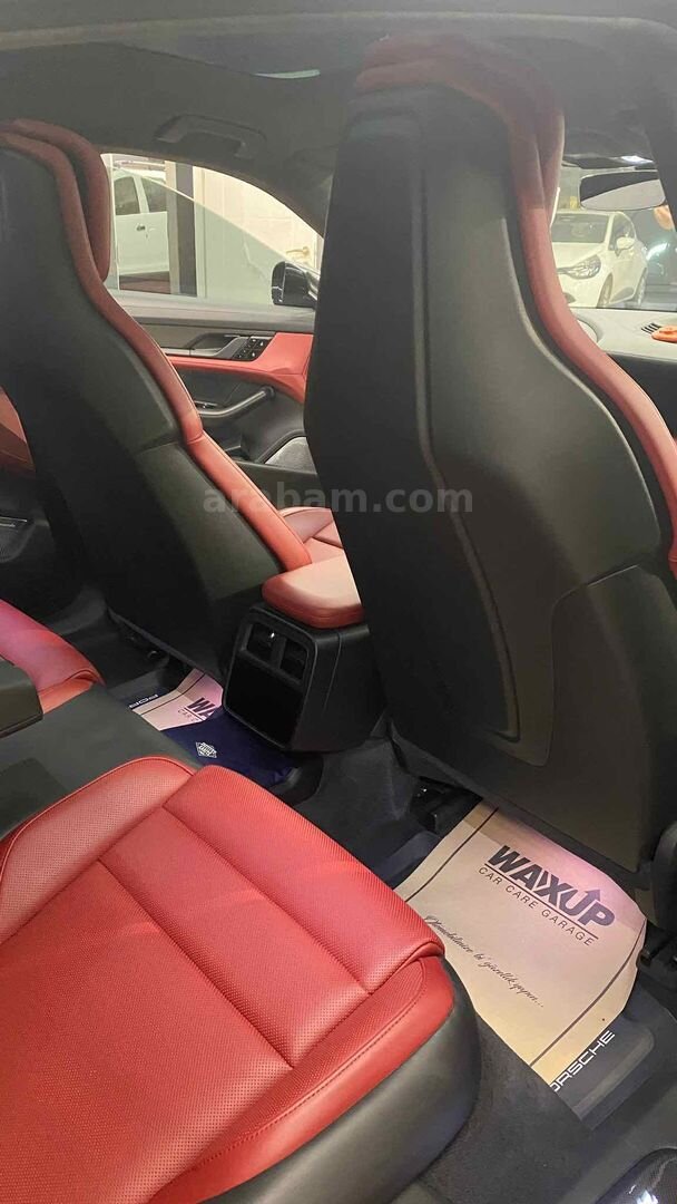 Sahibinden Porsche Taycan Elektrik Turbo S 2020 Model İzmir 74.000 km Füme 6