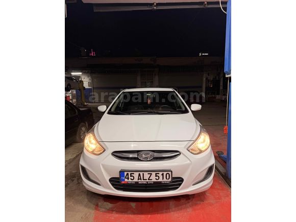 Sahibinden Hyundai Accent Blue 1.6 CRDI Mode Plus 2017 Model 