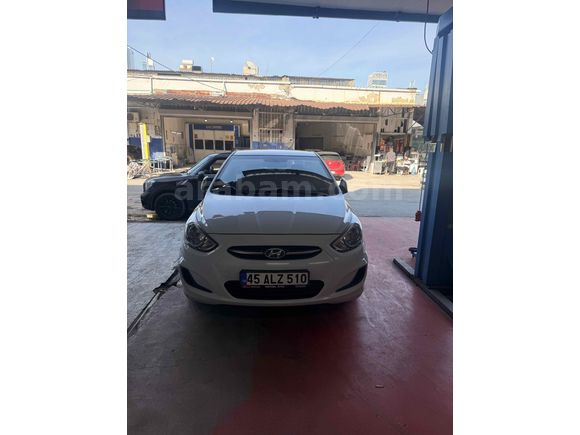 Sahibinden Hyundai Accent Blue 1.6 CRDI Mode Plus 2017 Model 