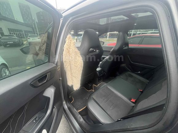 Sahibinden Cupra Ateca 1.5 TSI 2023 Model  50.000 km Gri (titanyum)
