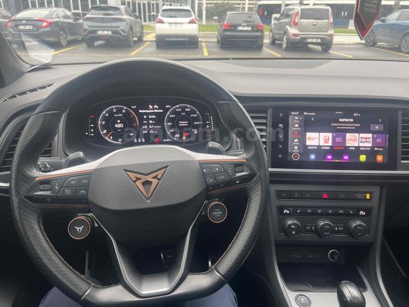 Sahibinden Cupra Ateca 1.5 TSI 2023 Model  50.000 km Gri (titanyum)