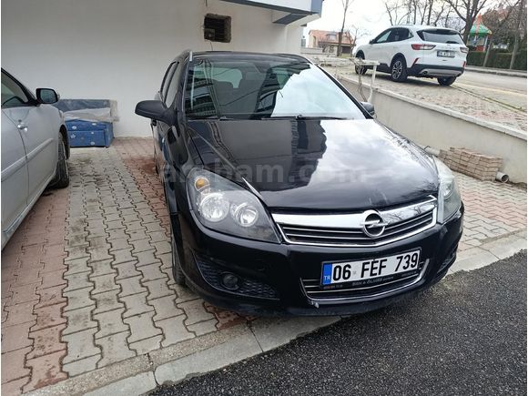 Düşük kilometre Opel Astra 1.9 CDTI caravan 2007 Model