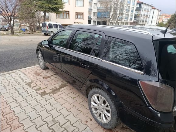 Düşük kilometre Opel Astra 1.9 CDTI caravan 2007 Model