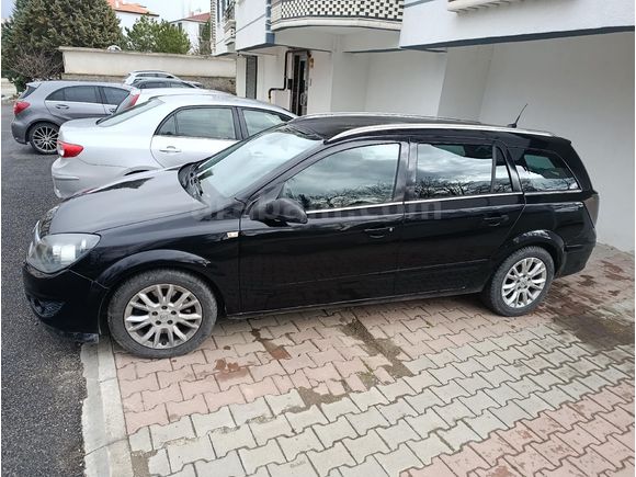 Düşük kilometre Opel Astra 1.9 CDTI caravan 2007 Model