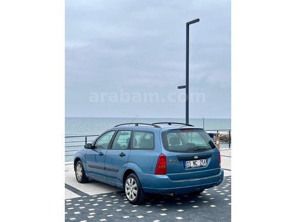 Galeriden Ford Focus 1.6 Ambiente 2000 Model Ordu