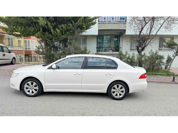 MEMURDAN SKODA SUPERB ALMAN TANKI