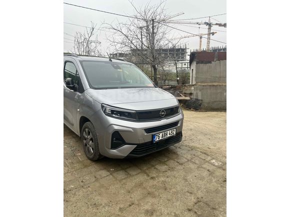 Sahibinden Opel Combo 1.5 CDTI Edition Plus 2025 Model 