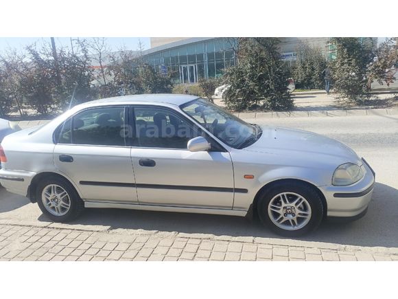 Sahibinden Honda Civic 1.4 i S 1998 Model