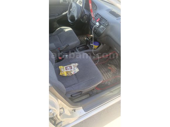 Sahibinden Honda Civic 1.4 i S 1998 Model