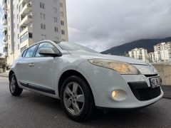 BOYASIZ OTOMATİK RENAULT MEGANE 1.6 EXPRESSİON 110HP BEYAZ LPGLİ