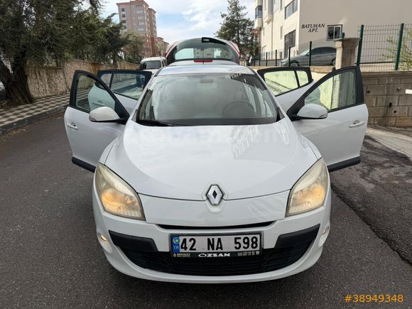 BOYASIZ OTOMATİK RENAULT MEGANE 1.6 EXPRESSİON 110HP BEYAZ LPGLİ