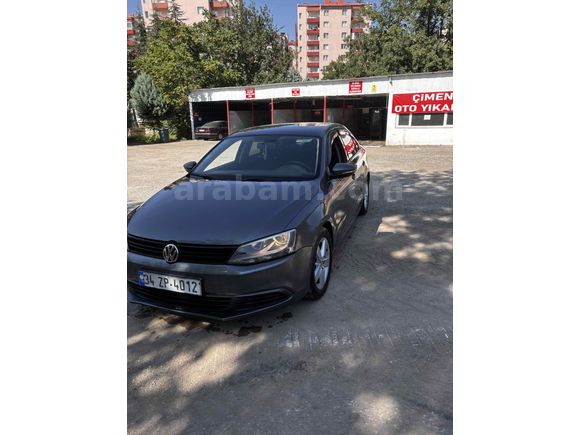 Sahibinden Volkswagen Jetta 1.2 TSi Trendline 2012 Model Ankara 210.000 km Gri