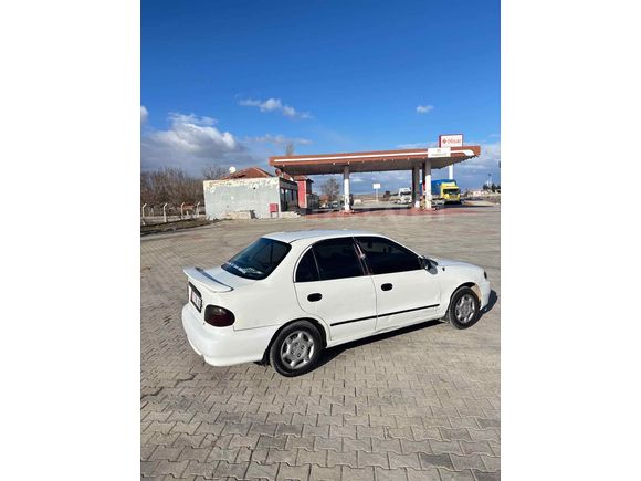 Sahibinden Hyundai Accent 1.5 GLS 1999 Model 