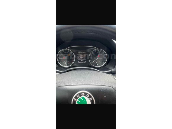 Sahibinden Skoda Octavia 1.6 TDI Elegance 2012 Model 