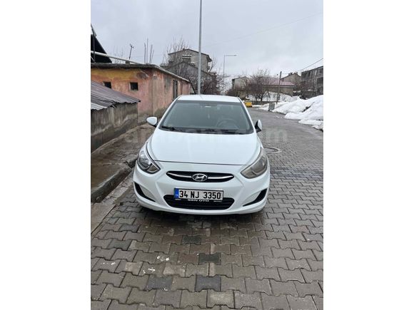 Sahibinden Hyundai Accent Blue 1.6 CRDI Mode 2015 Model 