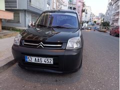 2006 MODEL 1.9 DİZEL COMBİ X CAMLI VAN