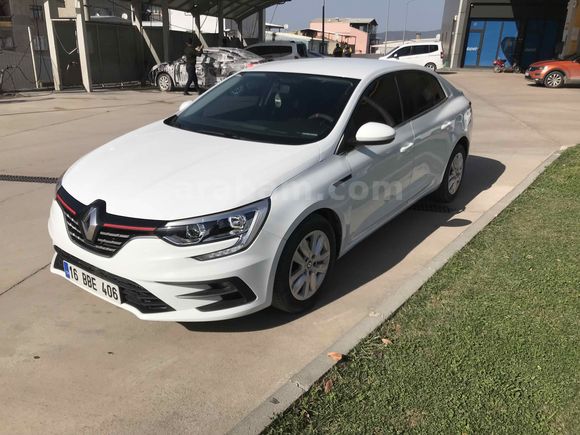 Sahibinden Renault Megane 1.3 TCe Joy 2021 Model Bursa 44500 Beyaz