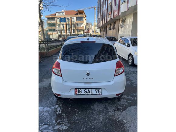 Sahibinden Renault Clio 1.5 dCi Extreme 2011 Model memurdan temiz araba