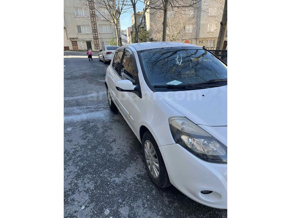 Sahibinden Renault Clio 1.5 dCi Extreme 2011 Model memurdan temiz araba