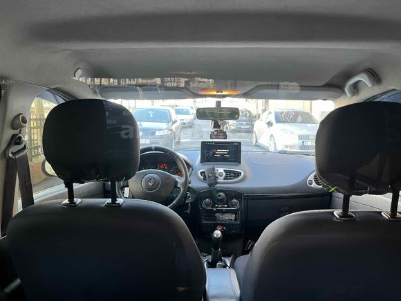 Sahibinden Renault Clio 1.5 dCi Extreme 2011 Model memurdan temiz araba