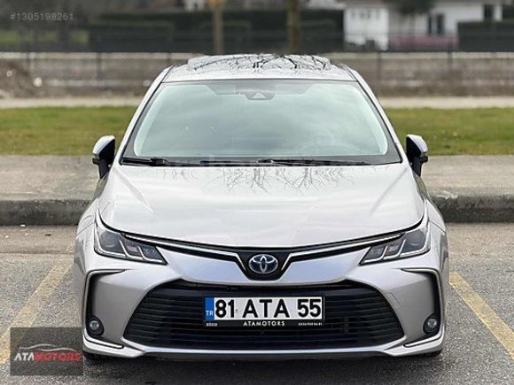 ATAMOTORS TOYOTA COROLLA 1.8 HYBİRD HATASIZ BOYASIZ TRAMERSİZ